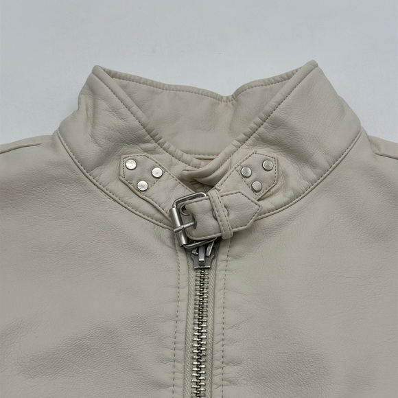 Women's Faux Leather Racer Jacket Levi's medium NWT - Picture 5 of 12